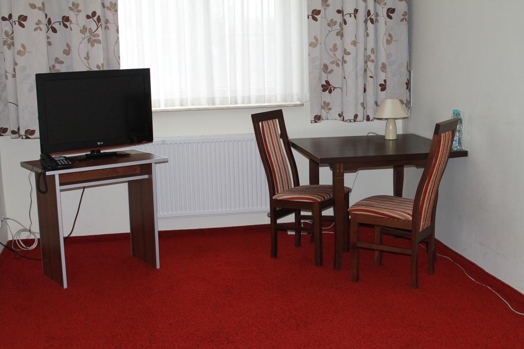 Hotel Kaprys Świdnik 部屋 写真